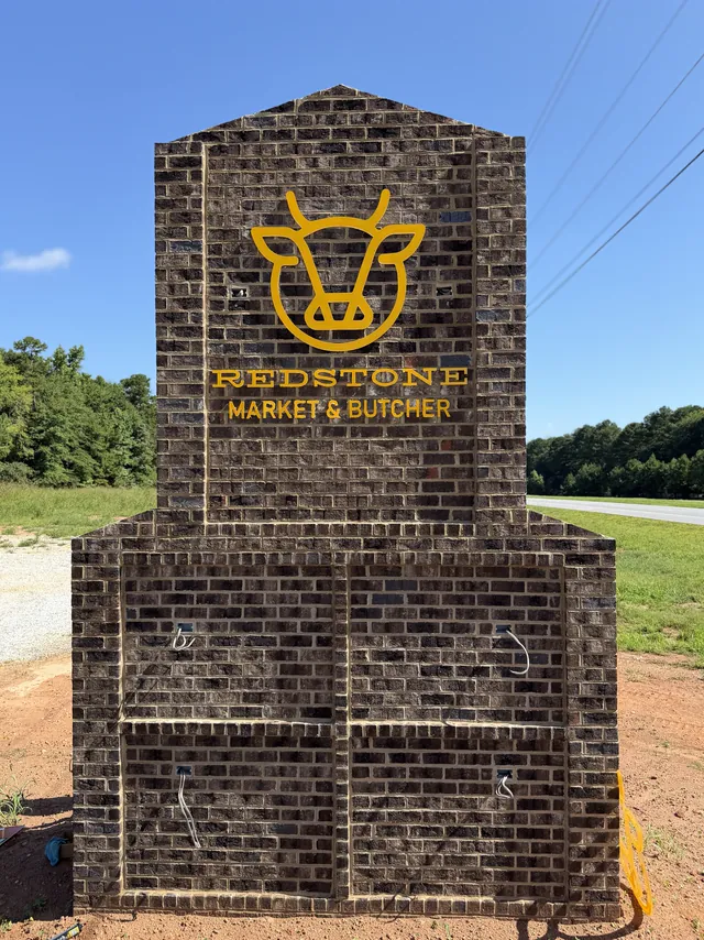 Brick monument sign