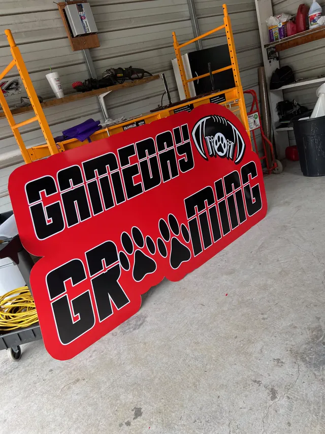 Dog grooming sign