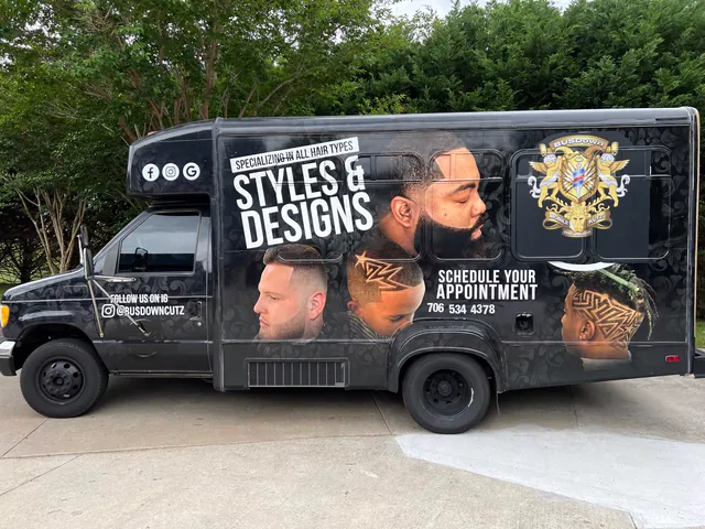 Styles & Designs bus