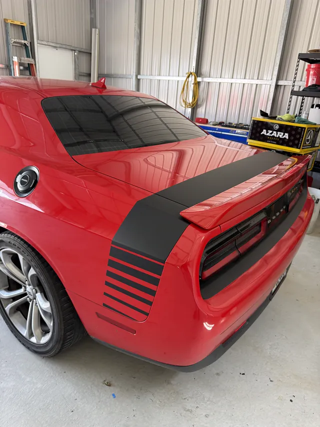 Red Challenger stripes