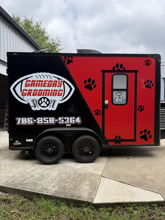 Dog grooming trailer